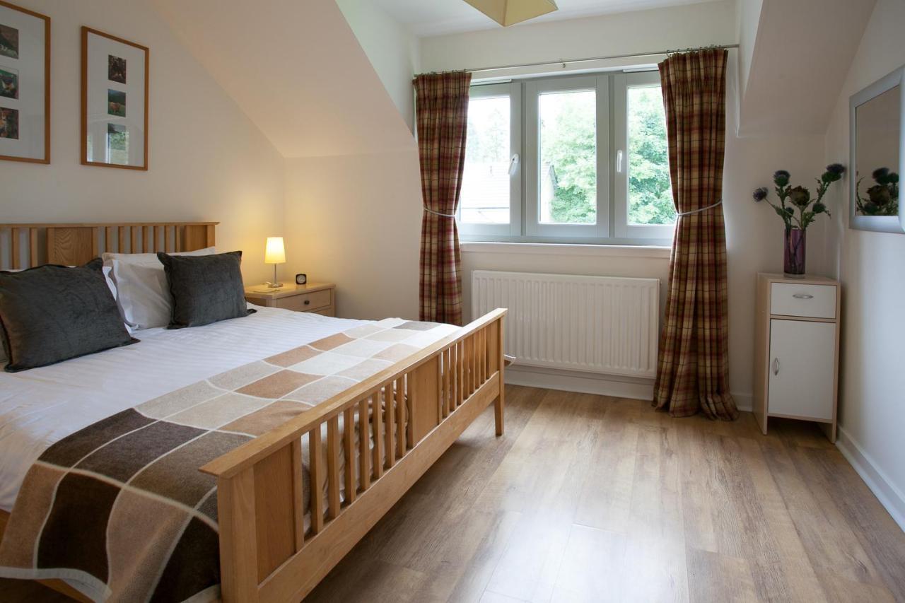 Loch Ness Abbey Cottages Fort Augustus Extérieur photo